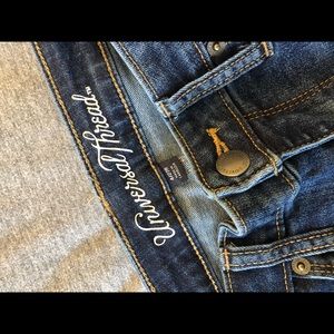 Universal Thread skinny jeans